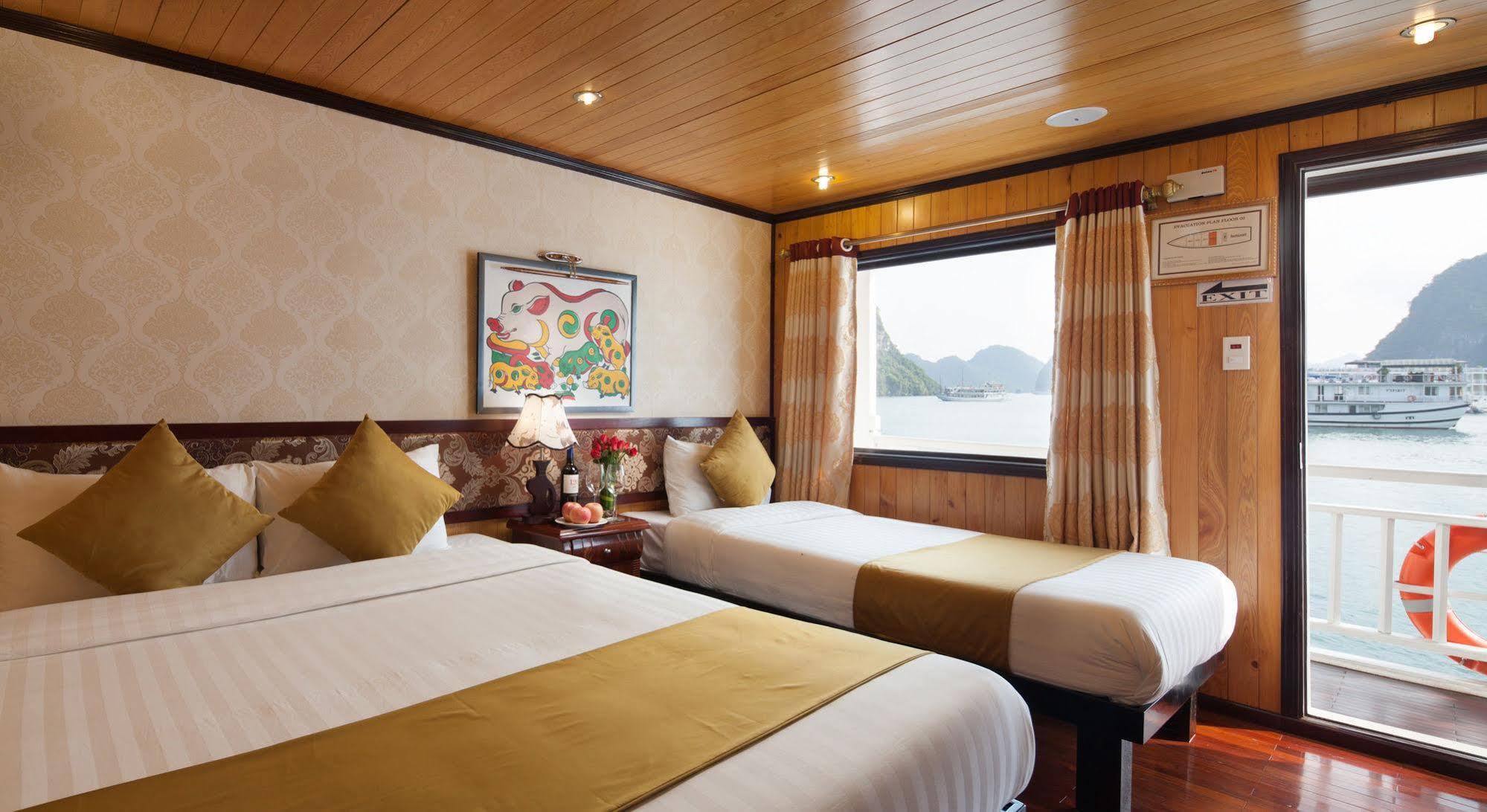 Legacy Cruise Hotel Ha Long Exterior photo